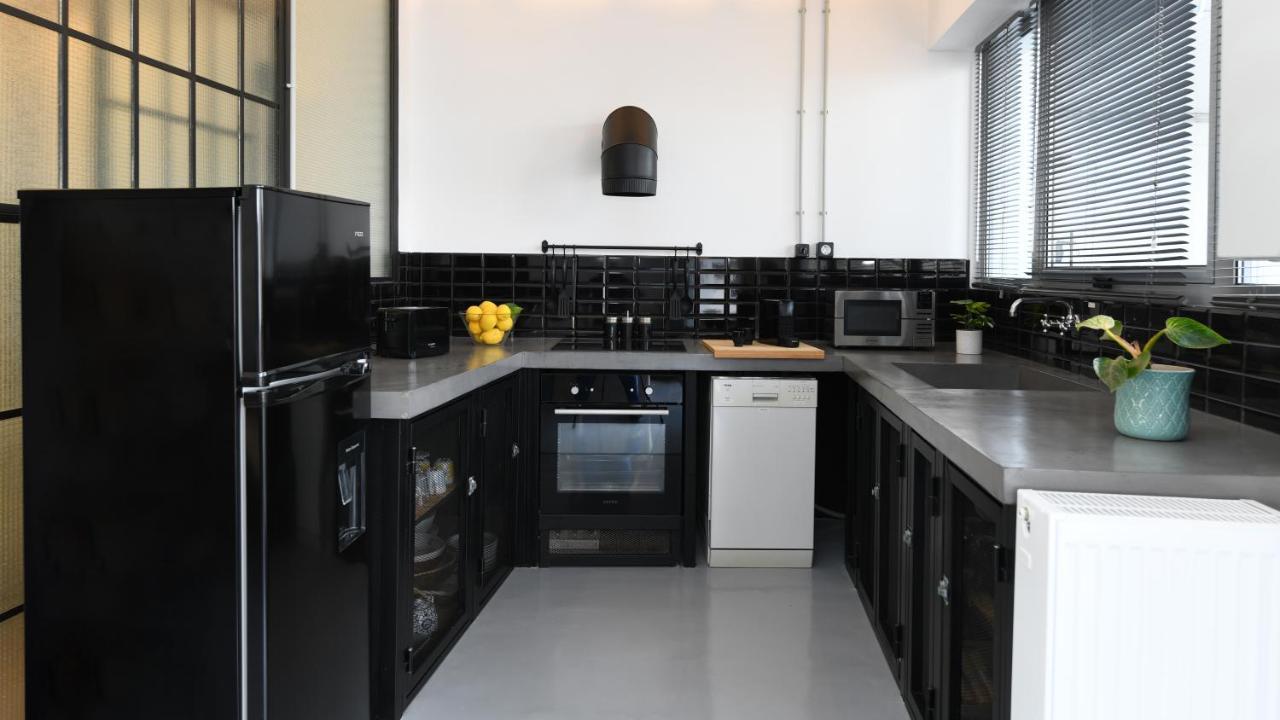 Monastiraki #Wallsfree Citycenter- Unspoiled Athens Apartments Atenas Exterior foto