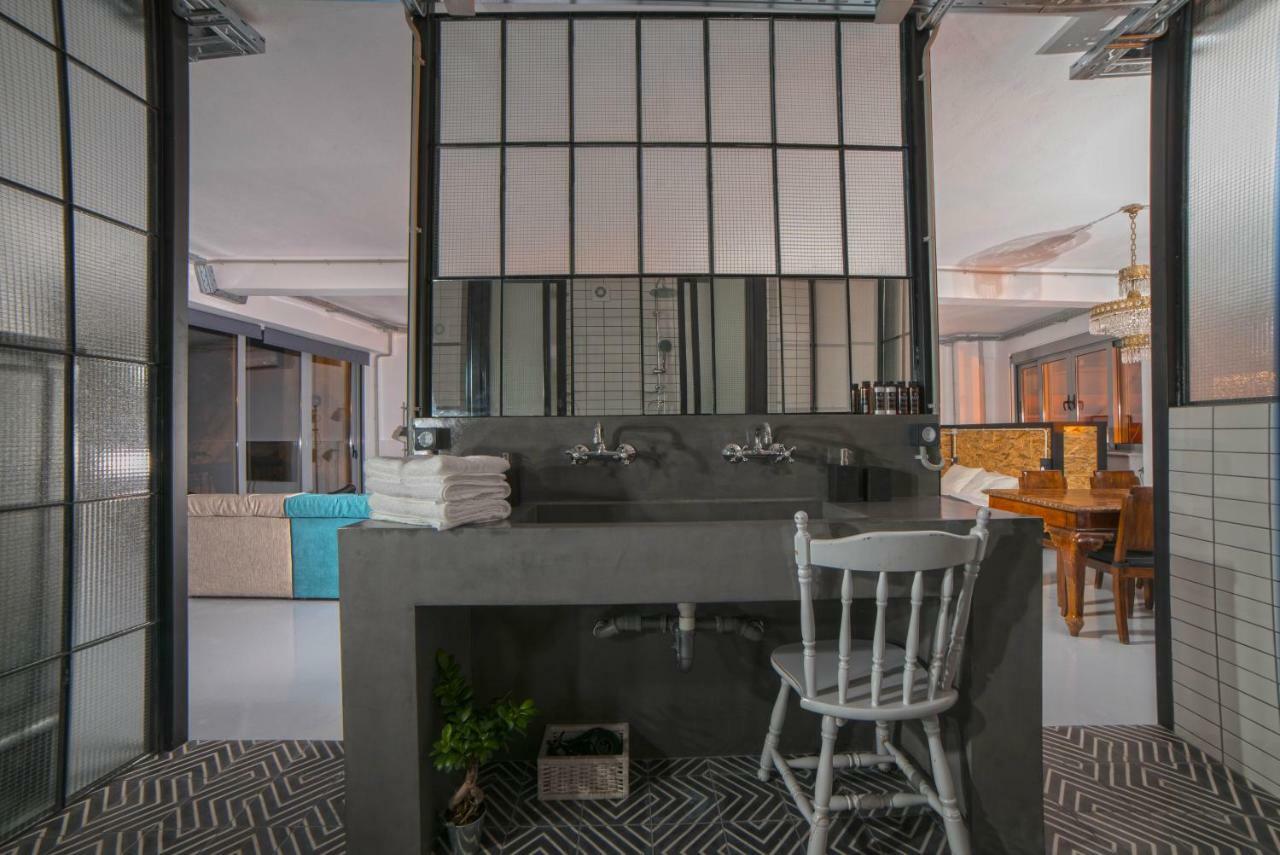 Monastiraki #Wallsfree Citycenter- Unspoiled Athens Apartments Atenas Exterior foto
